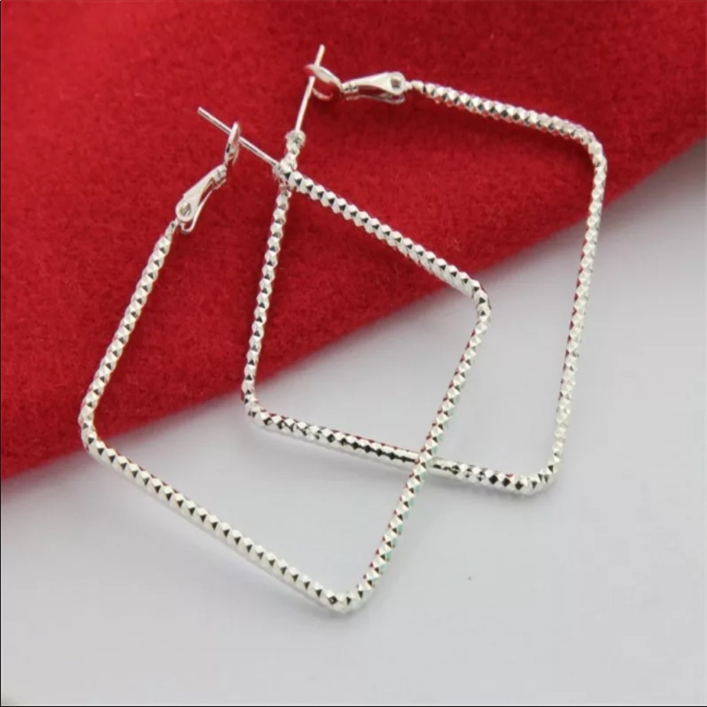 New 925 Silver Square Big exquisite Hook Earrings - Picture 2 of 4